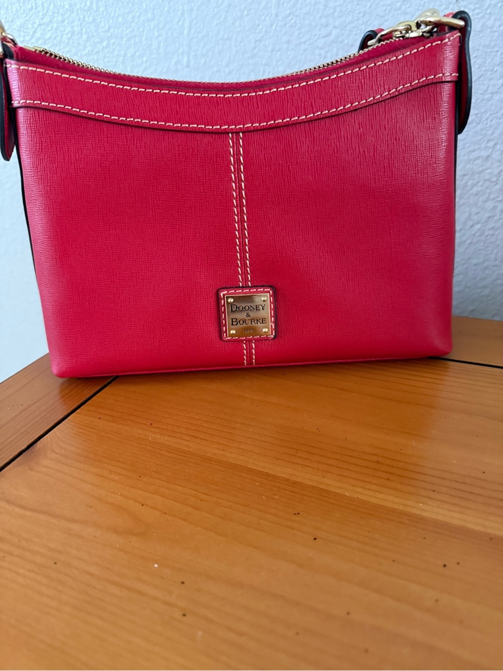 NWOT Dooney & Bourke Pink-Red Leather Crossbody with Gold Plaque
